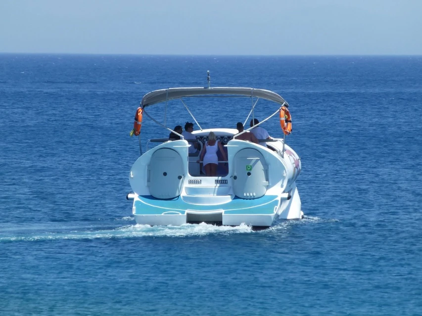 Havelock Dolphin Glass Bottom 2